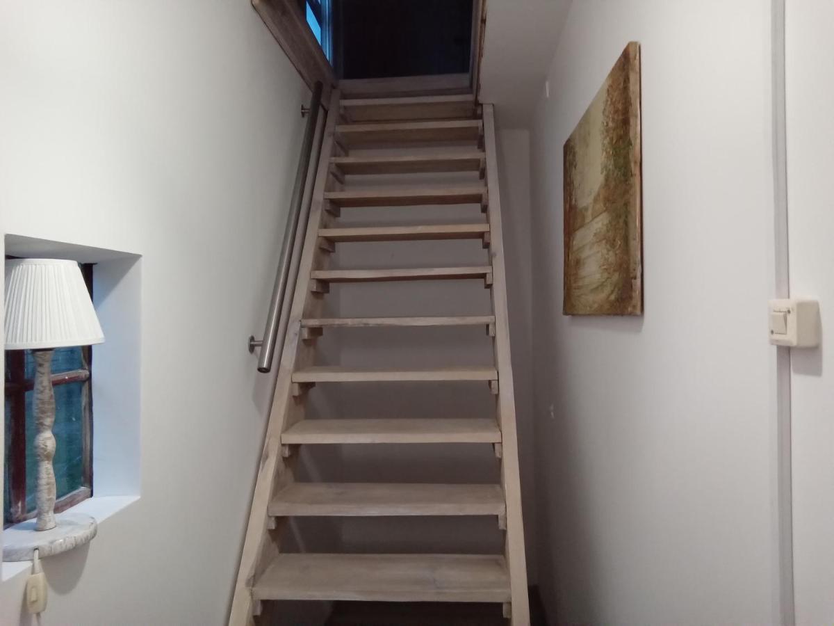 Domek U Kazi Sadowne Buitenkant foto